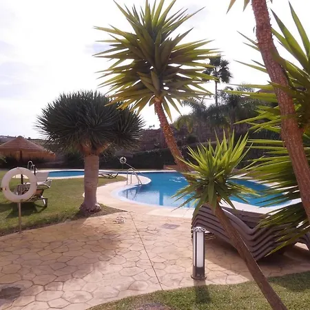 Apartment Spacious 2 Bedroom 914